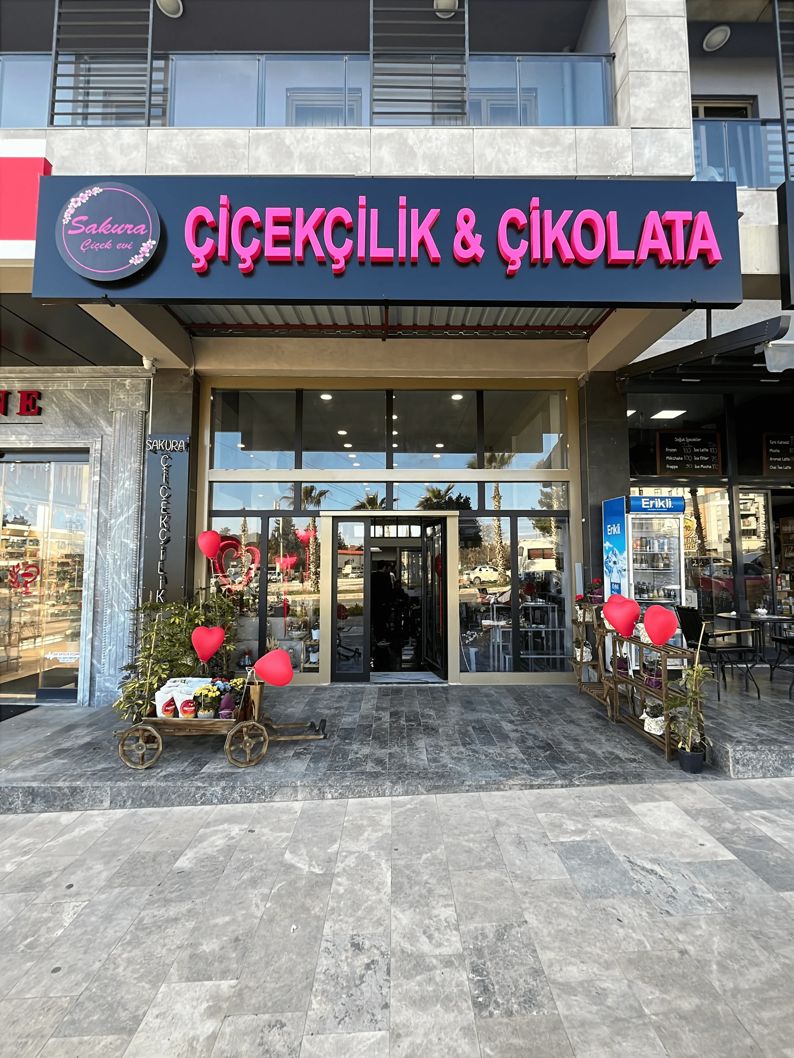 Sakura Çiçek Evi Çok Yakında!